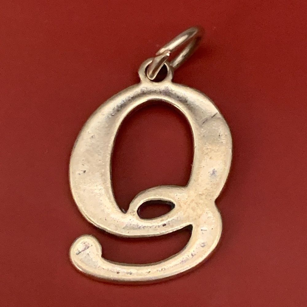 .925 Letter Q Sterling Silver Jewelry Charm #alphabet #teacher